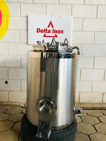 Tanque inox para água quente